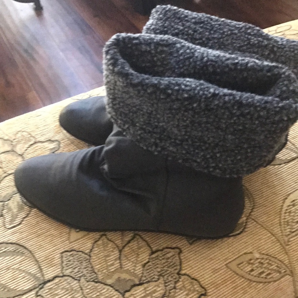 🆕Boots Sz 10M Blk gray lined Flats w tags no wear